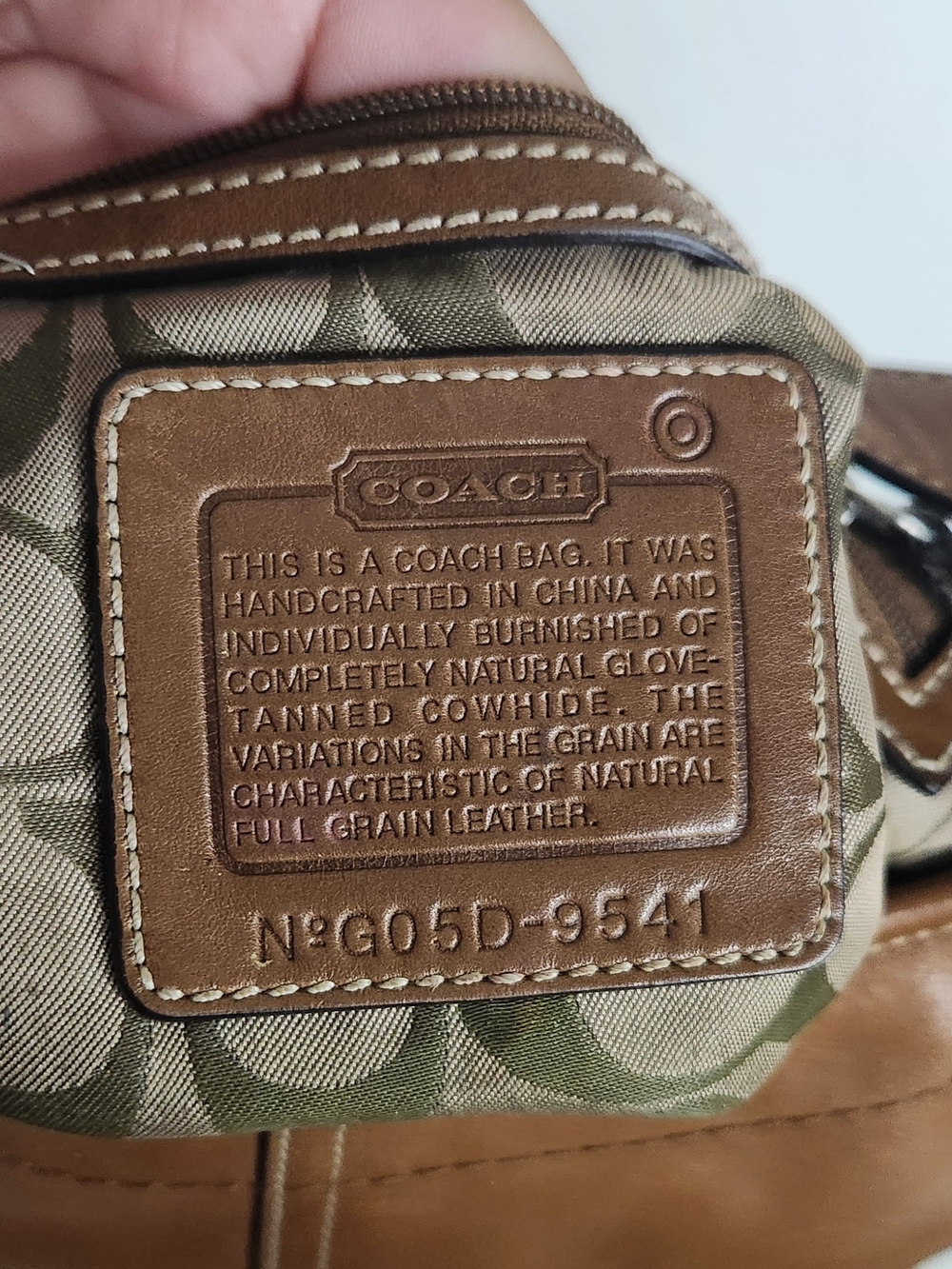 Coach Shoulder Bag 🤎✨ - Picture 8 of 8